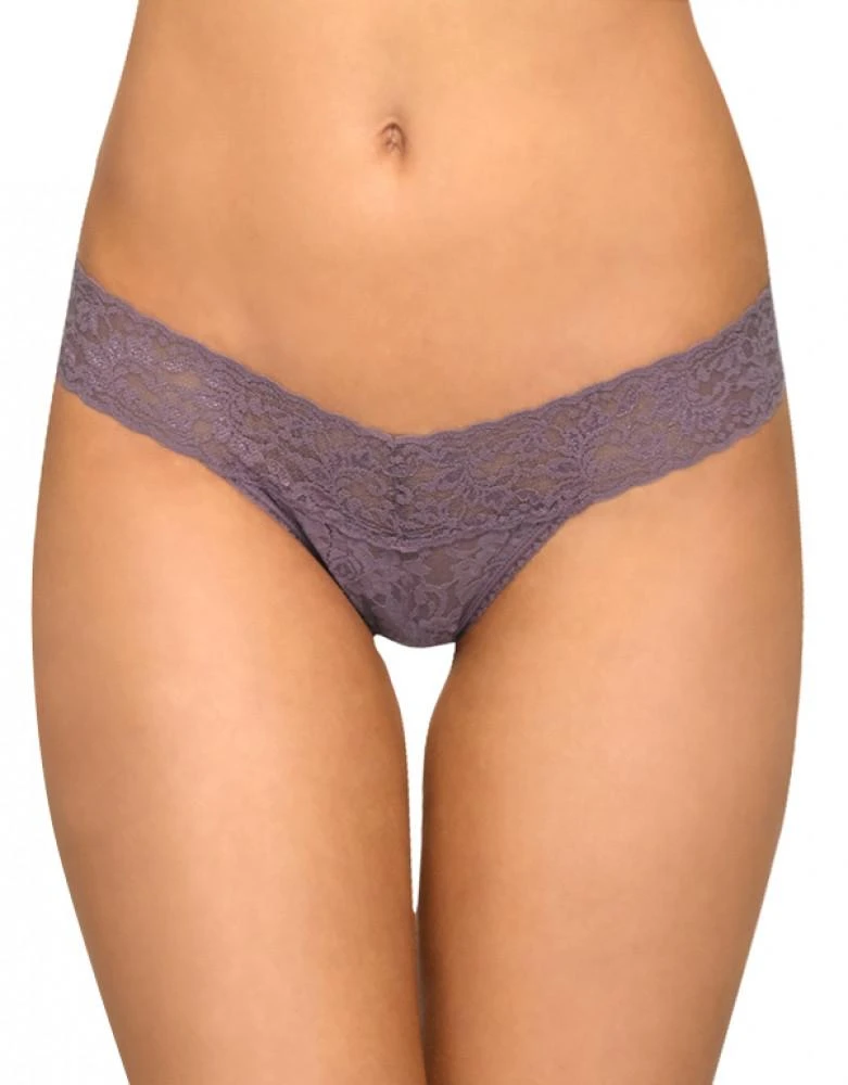 Hanky Panky Stretch Signature Lace Low Rise Thong 4911 8 Hanky Panky Stretch Signature Lace Low Rise Thong 4911 - Image 6