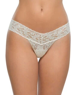Hanky Panky Stretch Signature Lace Low Rise Thong 4911 15 Hanky Panky Stretch Signature Lace Low Rise Thong 4911 -Shop BoldBrief 4911 ivory