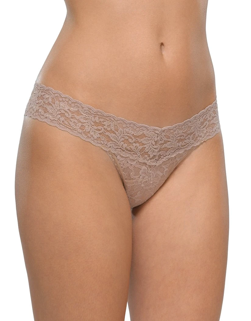 Hanky Panky Stretch Signature Lace Low Rise Thong 4911 11 Hanky Panky Stretch Signature Lace Low Rise Thong 4911 - Image 9