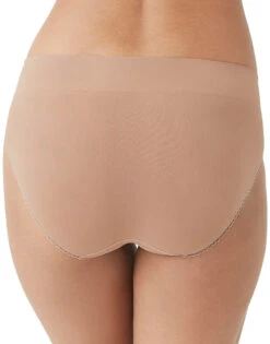 Wacoal Feeling Flexible Hipster 874332 16 Wacoal Feeling Flexible Hipster 874332 -Shop BoldBrief 874332 255 B