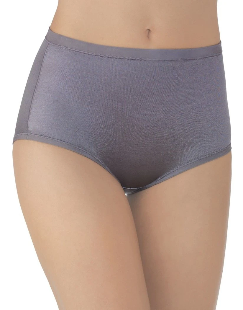 Vanity Fair Body Caress Smoothing Brief 13138 6 Vanity Fair Body Caress Smoothing Brief 13138 - Image 4